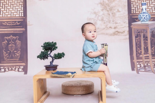 武安宝宝几个月翻身才正常